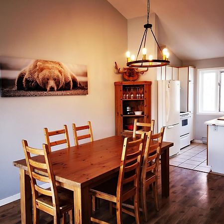 Condo Sur 2 Niveaux Avec Magnifique Vue Sur La Montagne Stoneham Luaran gambar